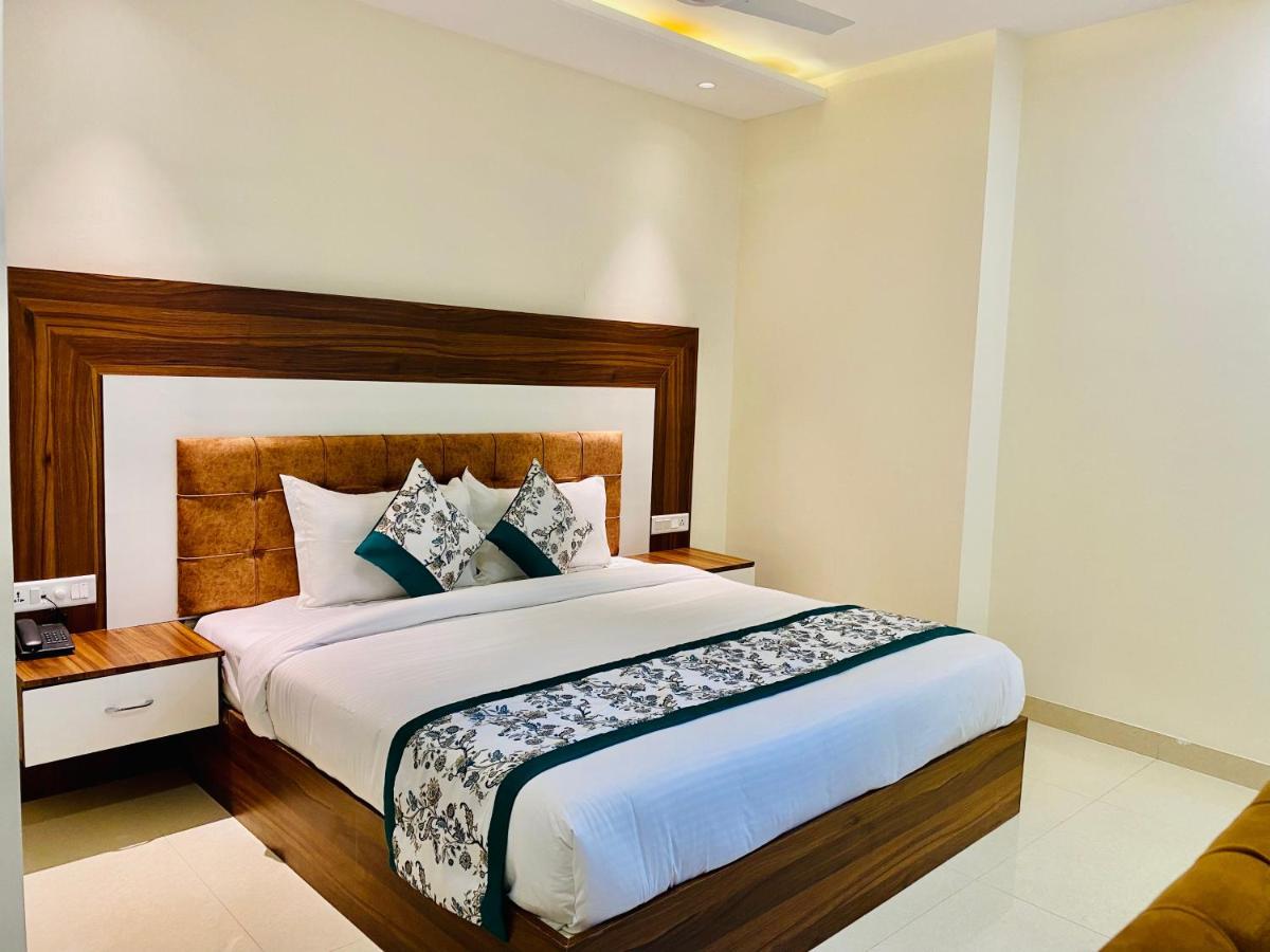 Hotel White House By An Hotels - Walking Distance From Golden Temple Amritsar Eksteriør bilde