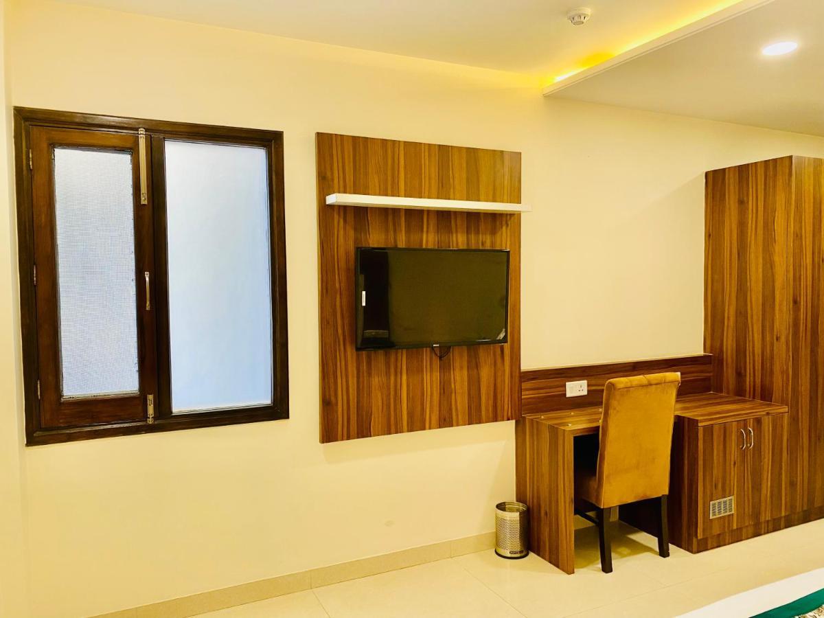 Hotel White House By An Hotels - Walking Distance From Golden Temple Amritsar Eksteriør bilde